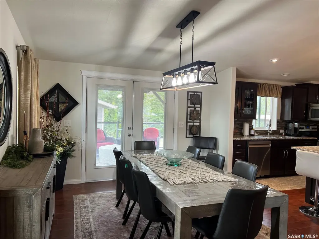 208 2nd Avenue SE Dorintosh SK S0M 0T0