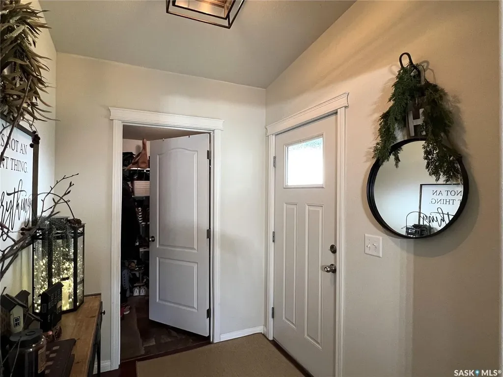 208 2nd Avenue SE Dorintosh SK S0M 0T0