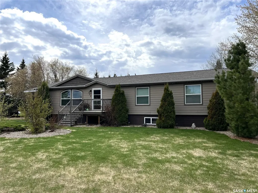 208 2nd Avenue SE Dorintosh SK S0M 0T0