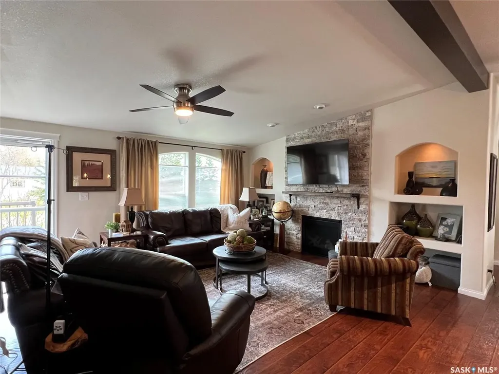 208 2nd Avenue SE Dorintosh SK S0M 0T0