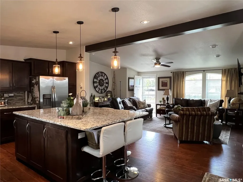 208 2nd Avenue SE Dorintosh SK S0M 0T0