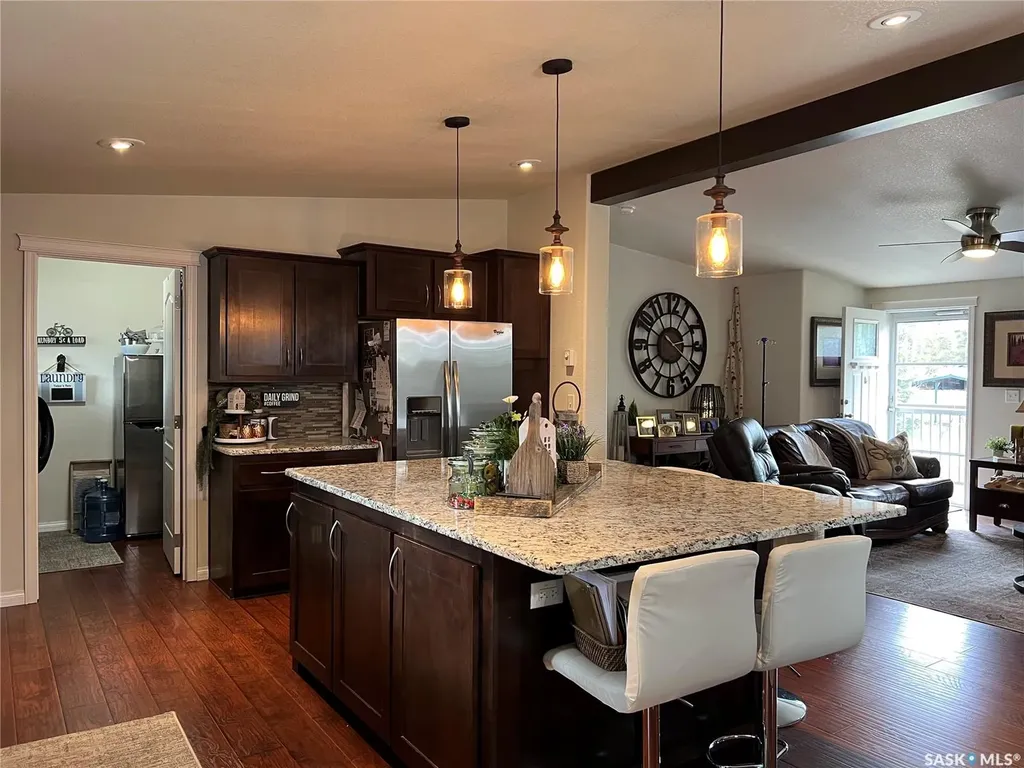 208 2nd Avenue SE Dorintosh SK S0M 0T0