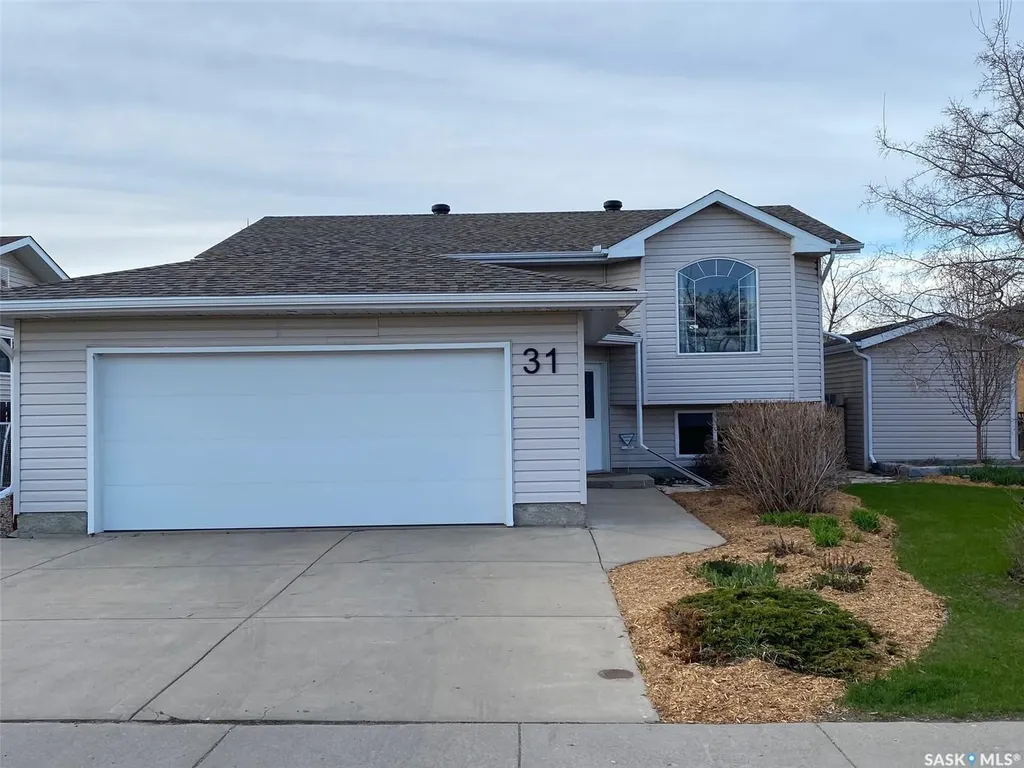 31 Ross Drive Yorkton SK S3N 4A2
