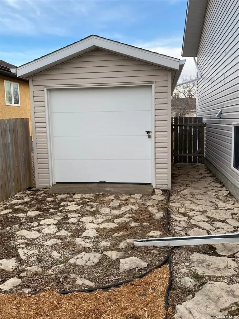 31 Ross Drive Yorkton SK S3N 4A2