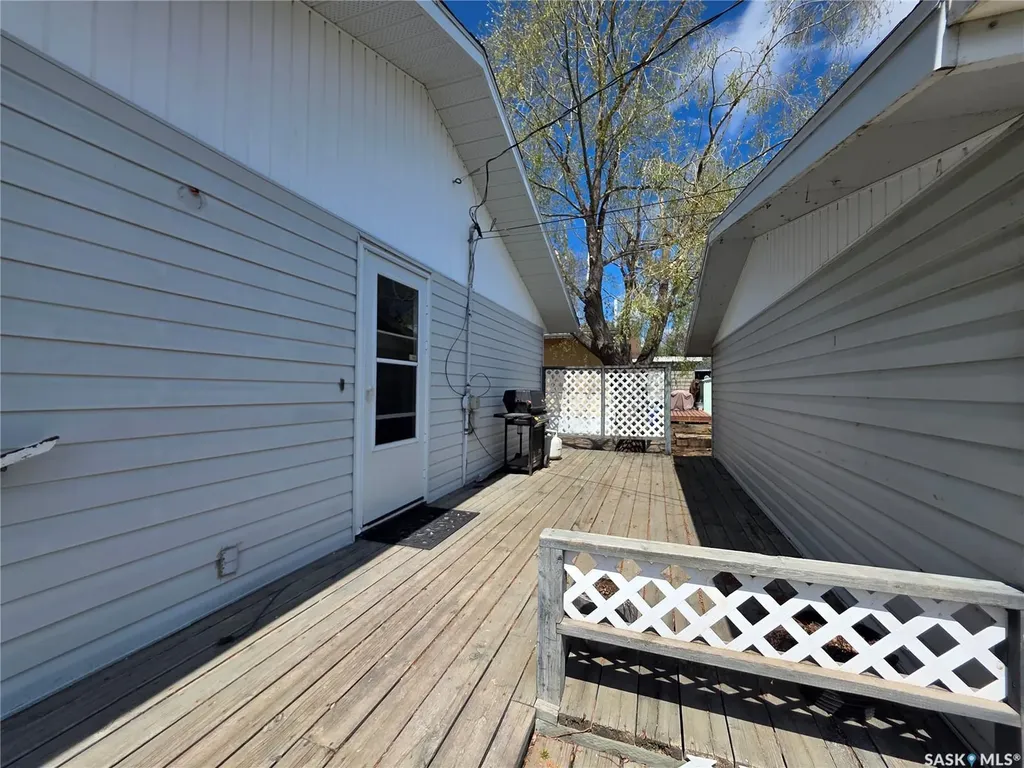 403 Annable Street Herbert SK S0H 2A0