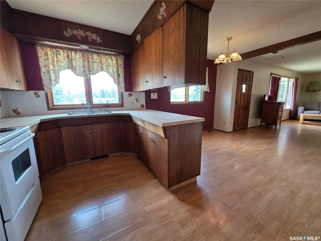 403 Annable Street Herbert SK S0H 2A0