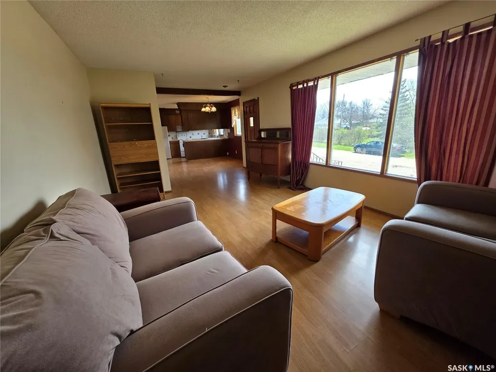 403 Annable Street Herbert SK S0H 2A0