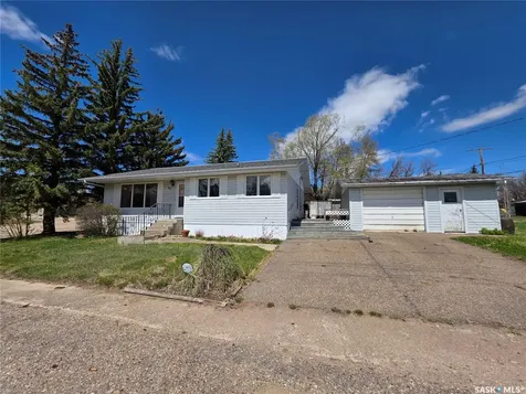403 Annable Street Herbert SK S0H 2A0