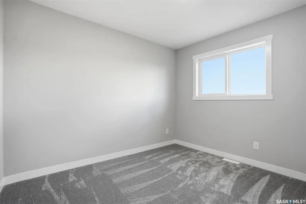 815 Brighton Boulevard Saskatoon SK S7V 0Y4