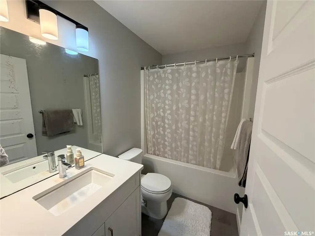 1003 Evergreen Boulevard Saskatoon SK S7W 0Z3