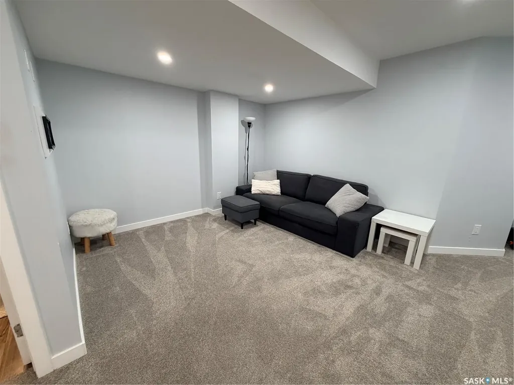 1003 Evergreen Boulevard Saskatoon SK S7W 0Z3