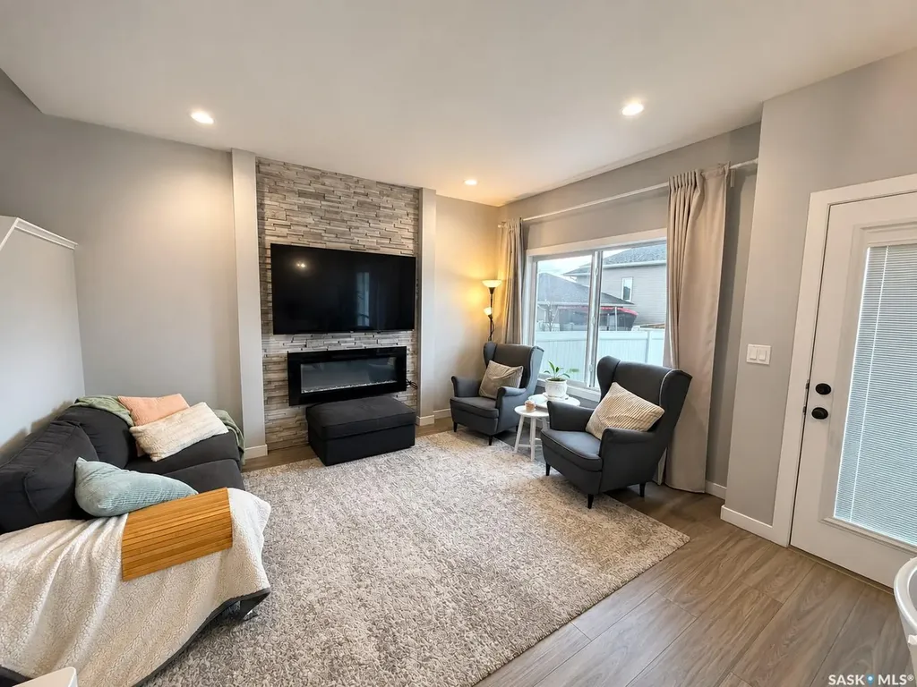 1003 Evergreen Boulevard Saskatoon SK S7W 0Z3