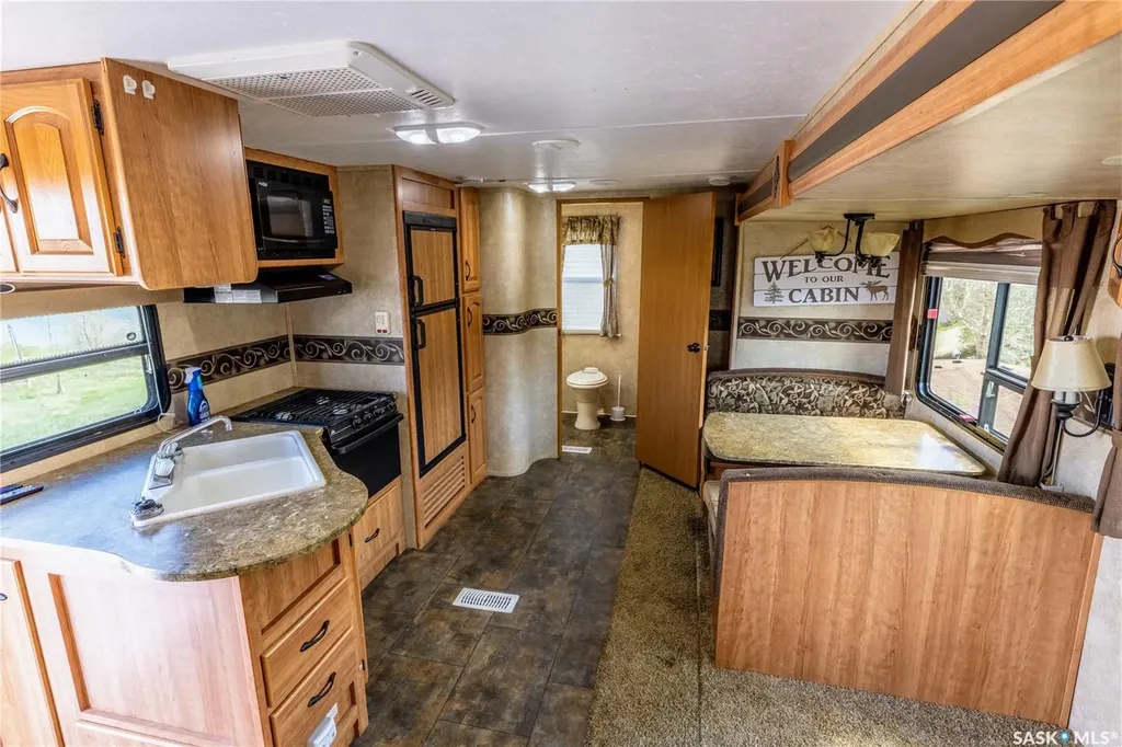 1045 Tatanka Drive South Lake SK S0H 0R0