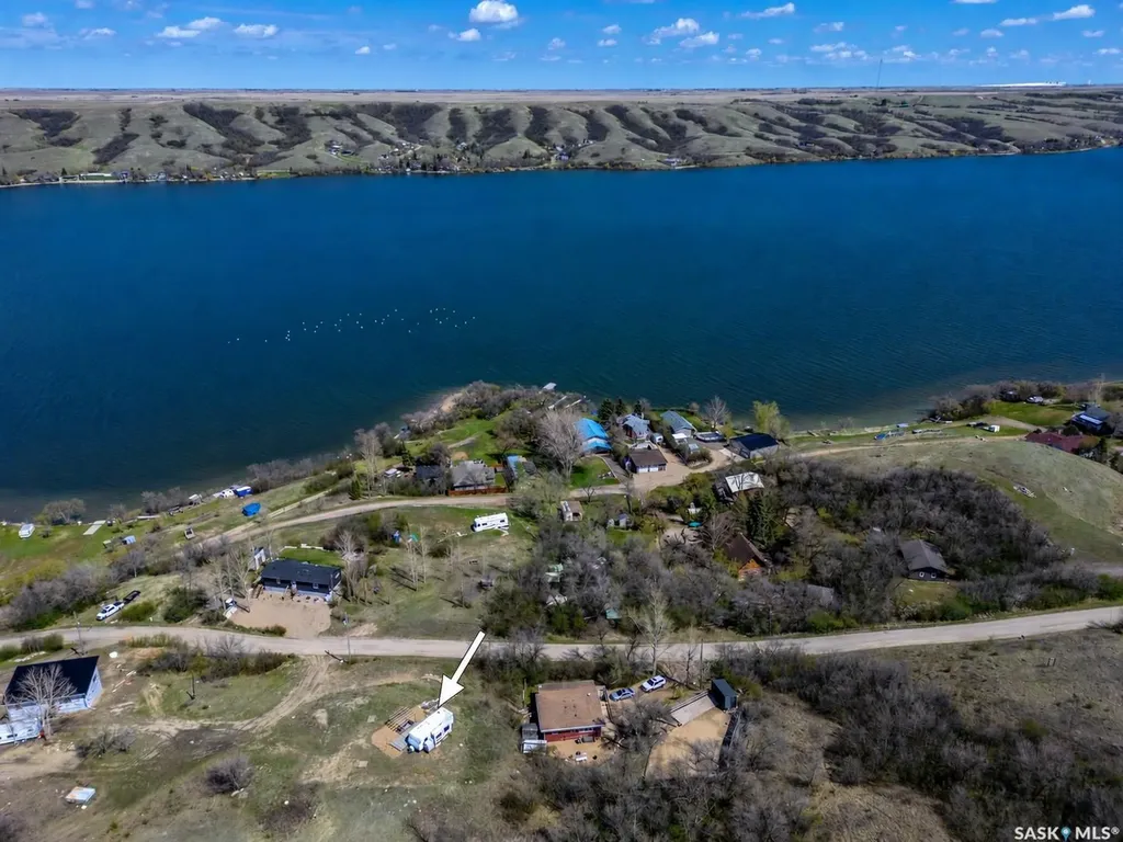 1045 Tatanka Drive South Lake SK S0H 0R0
