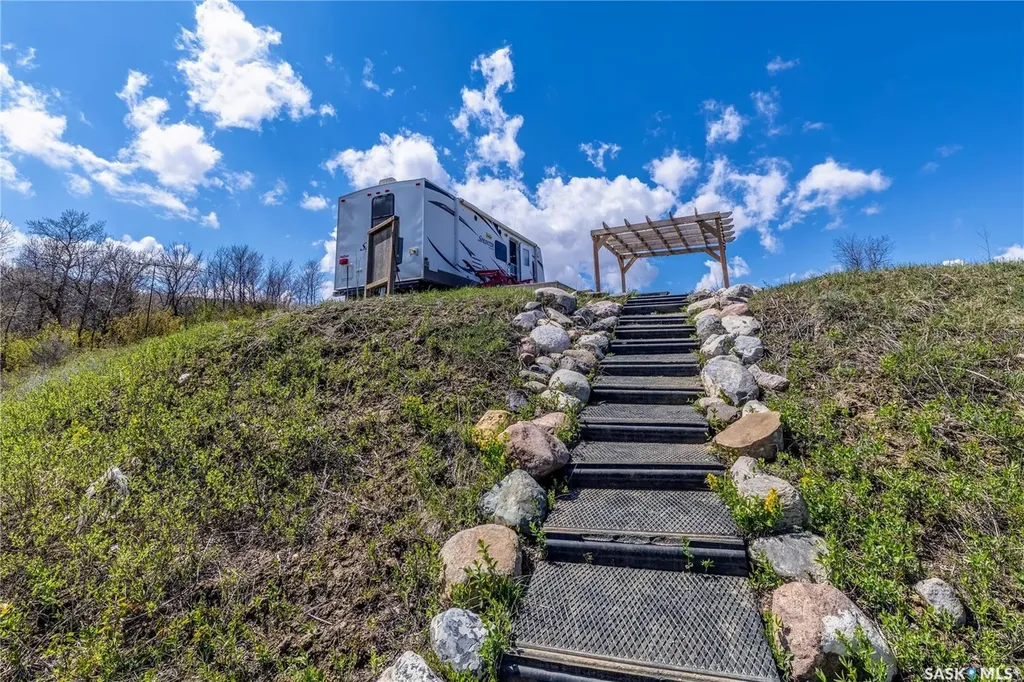 1045 Tatanka Drive South Lake SK S0H 0R0