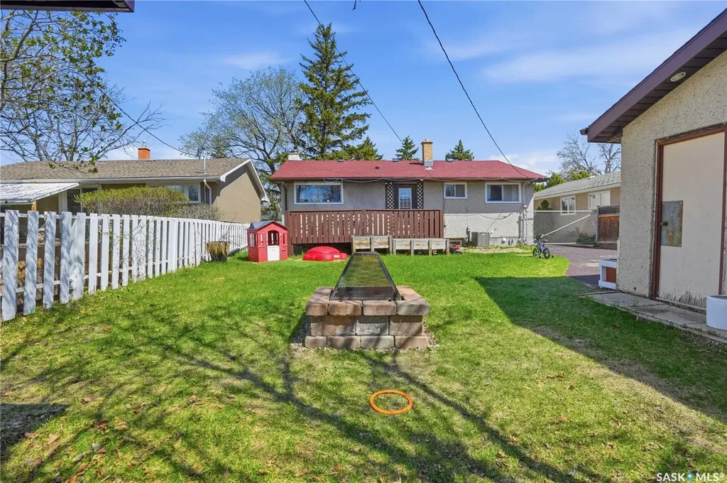 55 Donahue Avenue Regina SK S4R 3Y7