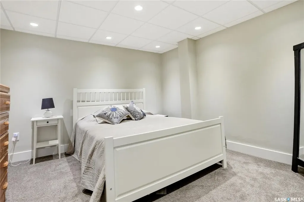 123 Burberry Road Lakeland Rm No. 521 SK S0J 0N0