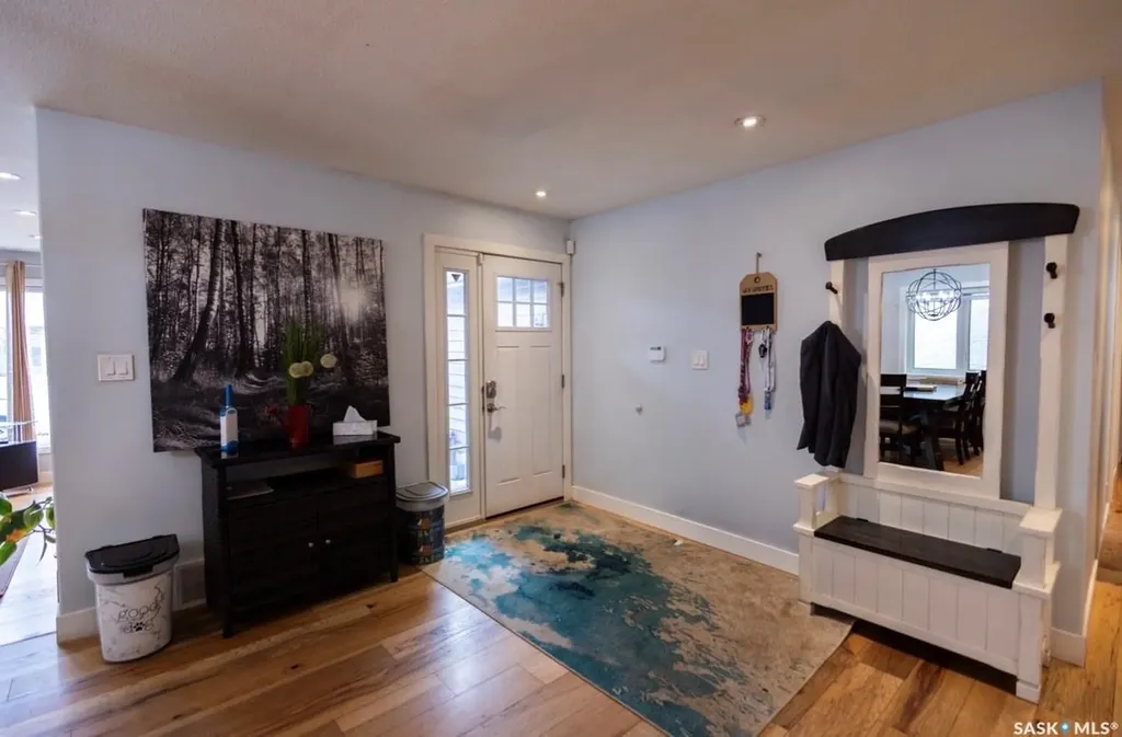 2258 Newis Bay E Regina SK S4V 0S5