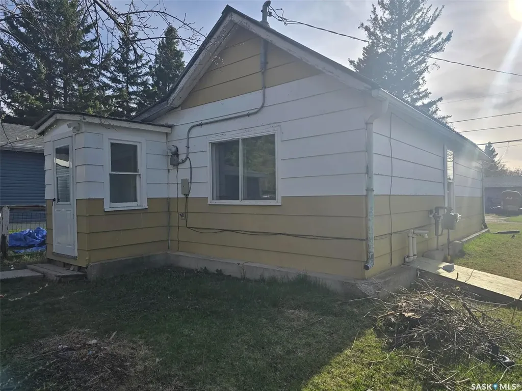 814 Southesk Street Whitewood SK S0G 5C0