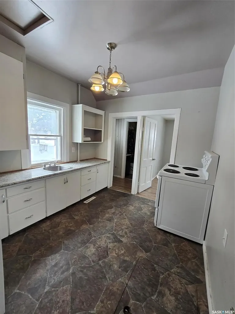 814 Southesk Street Whitewood SK S0G 5C0