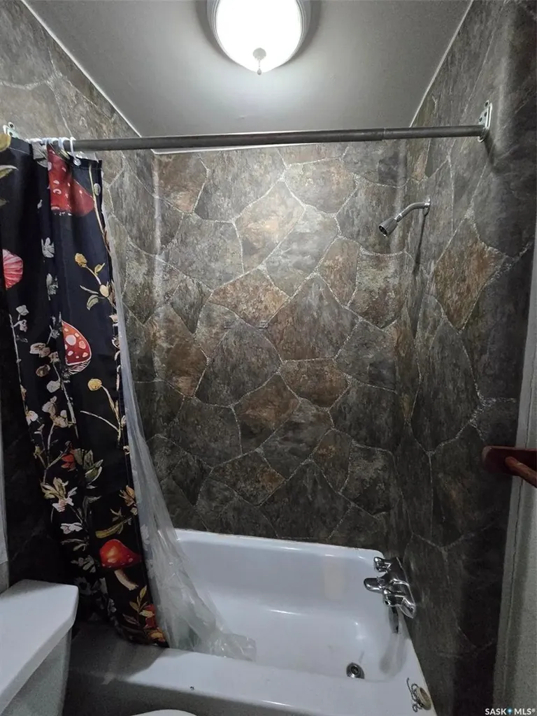 814 Southesk Street Whitewood SK S0G 5C0