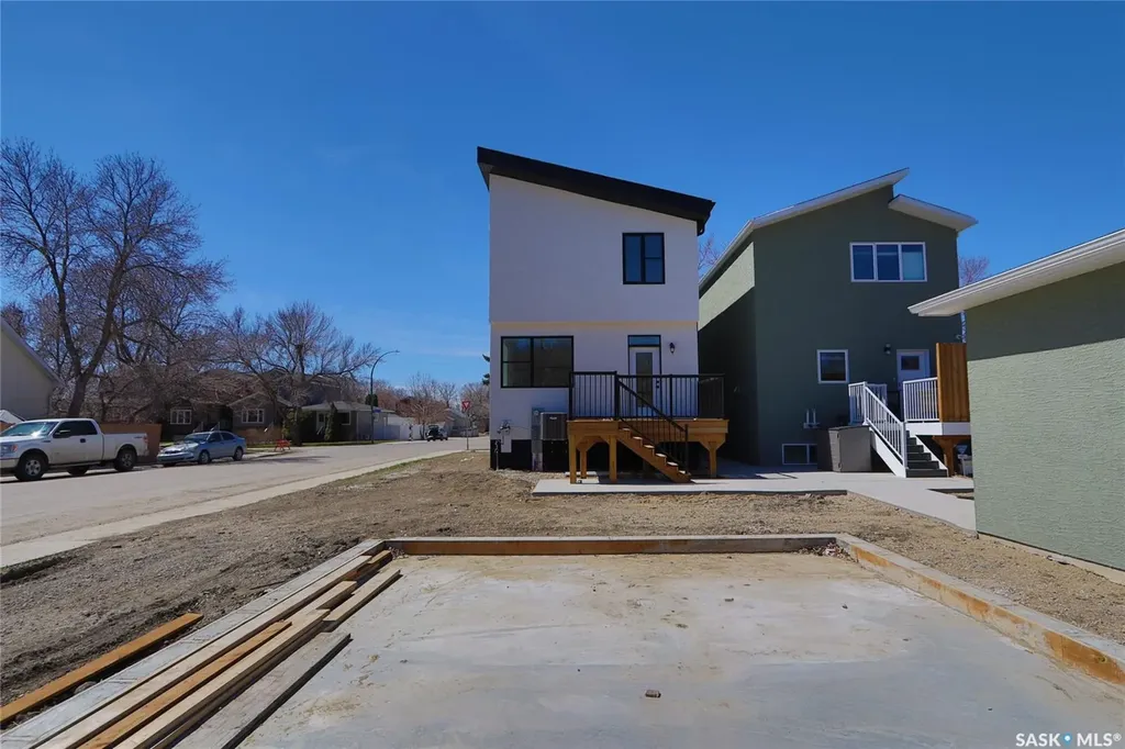 2475 Mcara Street Regina SK S4N 2W6