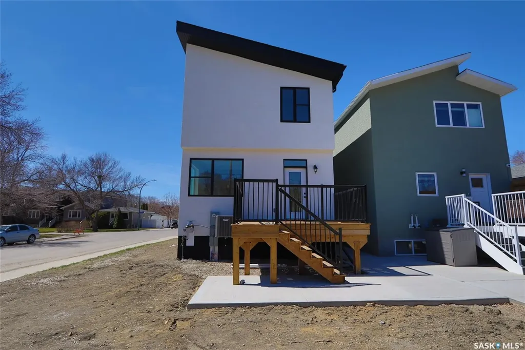 2475 Mcara Street Regina SK S4N 2W6