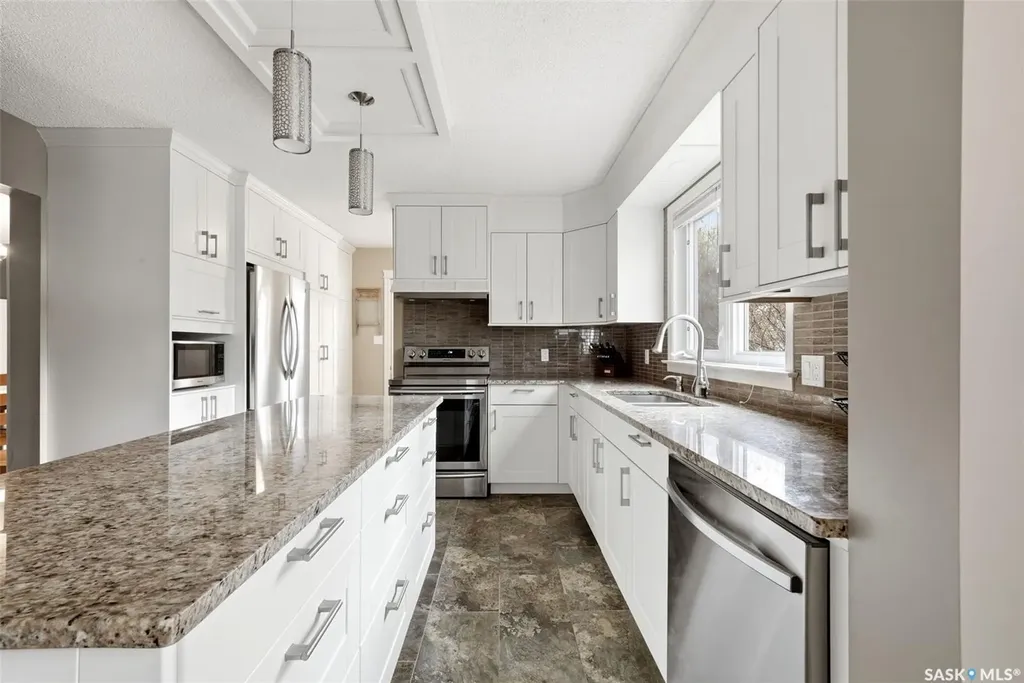 7 Cowie Road Regina SK S4S 6S2