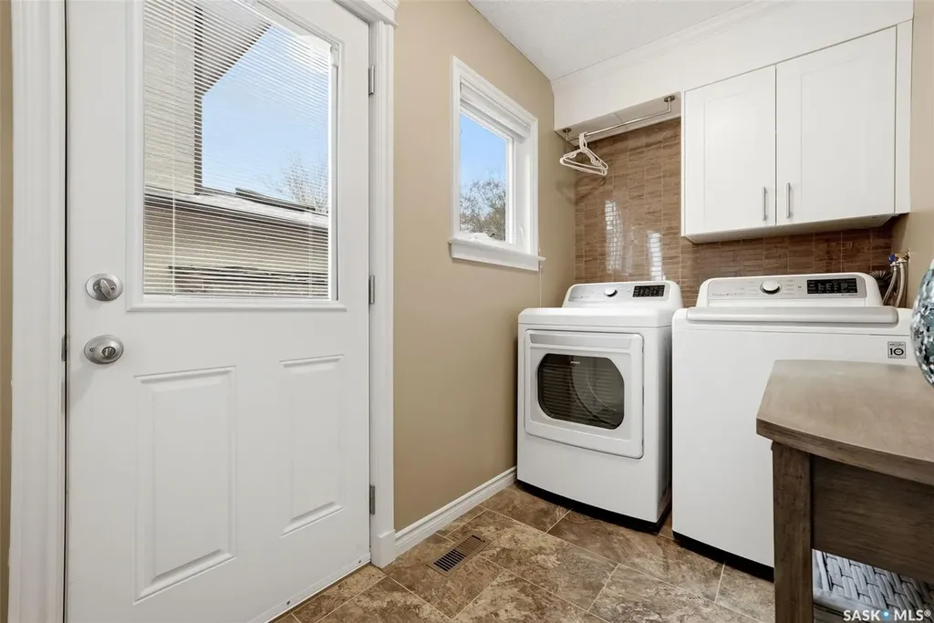 7 Cowie Road Regina SK S4S 6S2