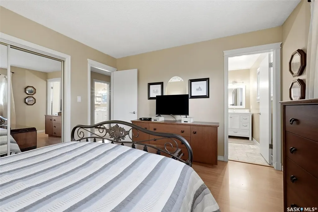 7 Cowie Road Regina SK S4S 6S2