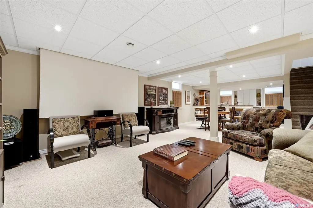 7 Cowie Road Regina SK S4S 6S2