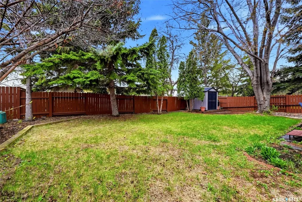 7 Cowie Road Regina SK S4S 6S2