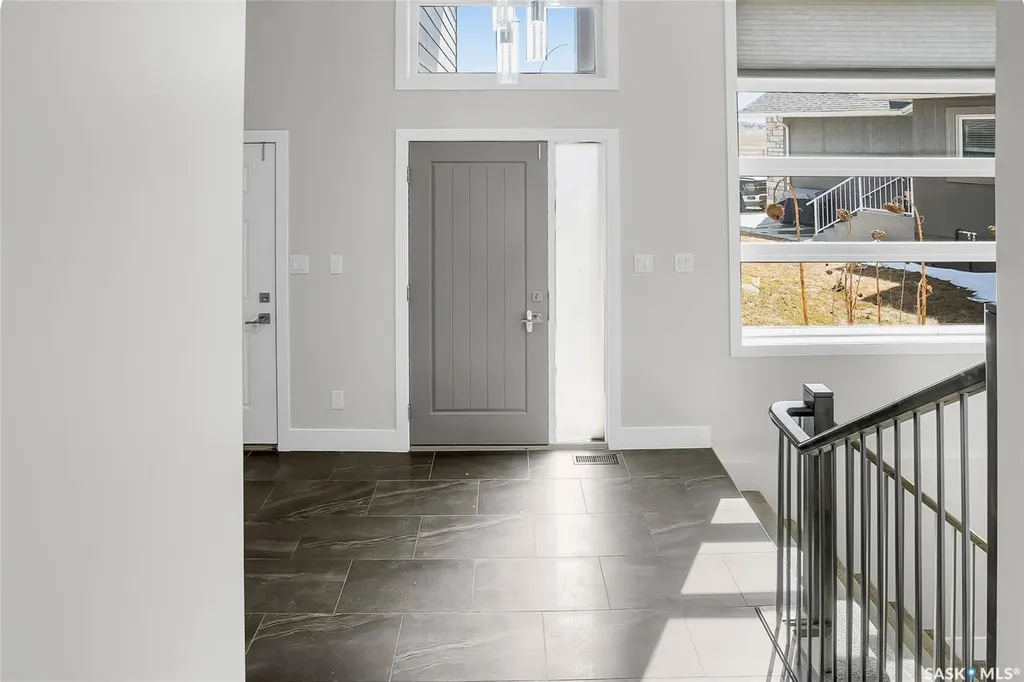 814 Werschner Court Saskatoon SK S7V 0G7