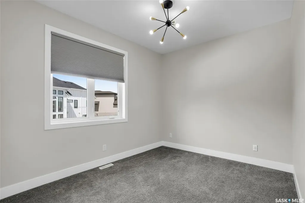 814 Werschner Court Saskatoon SK S7V 0G7