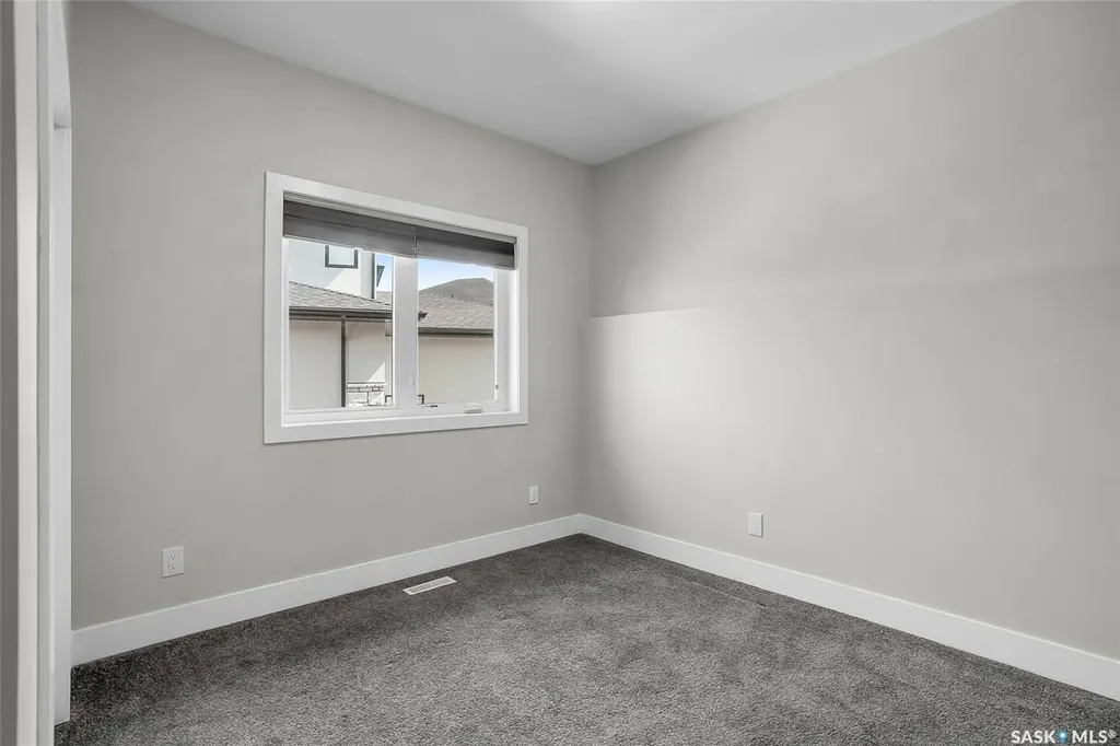 814 Werschner Court Saskatoon SK S7V 0G7
