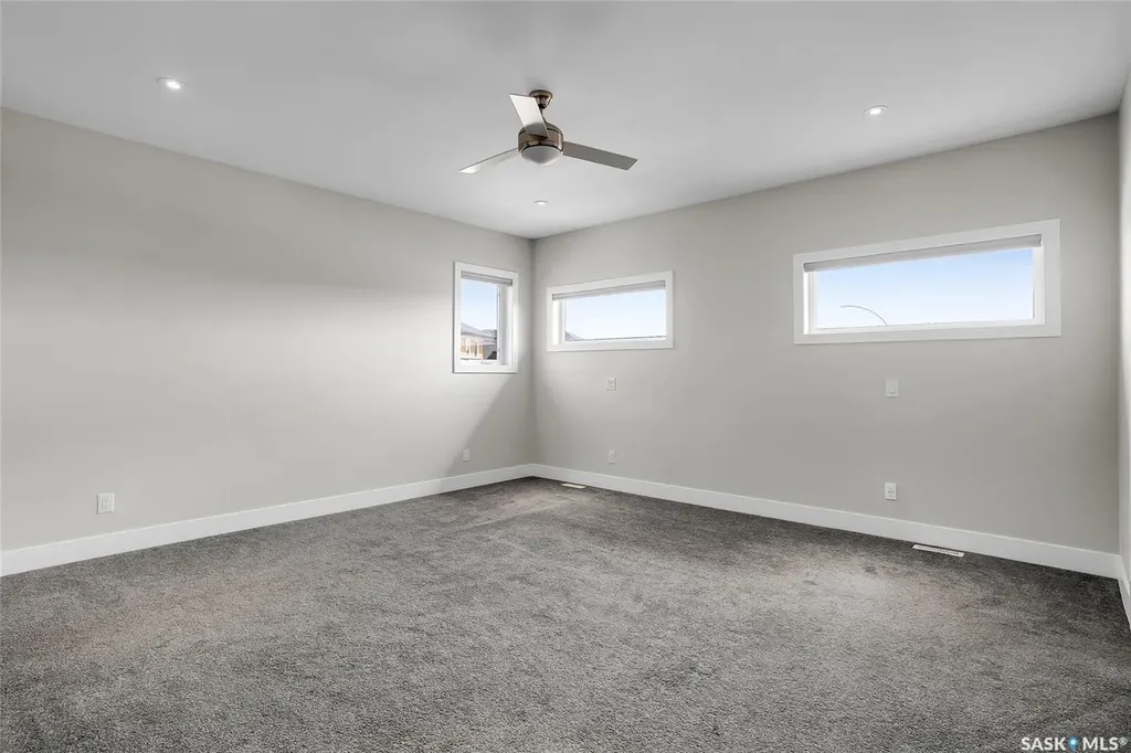 814 Werschner Court Saskatoon SK S7V 0G7