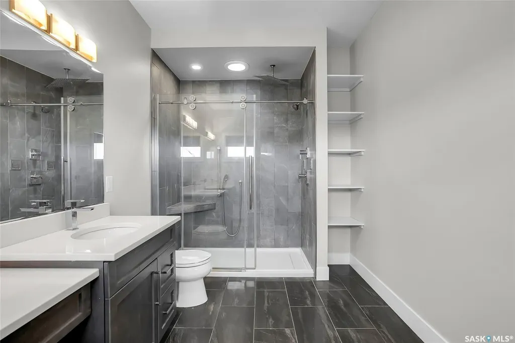814 Werschner Court Saskatoon SK S7V 0G7