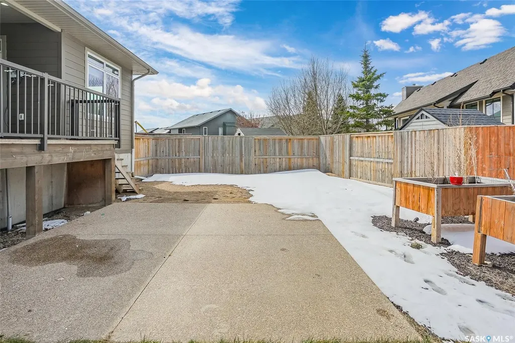 814 Werschner Court Saskatoon SK S7V 0G7