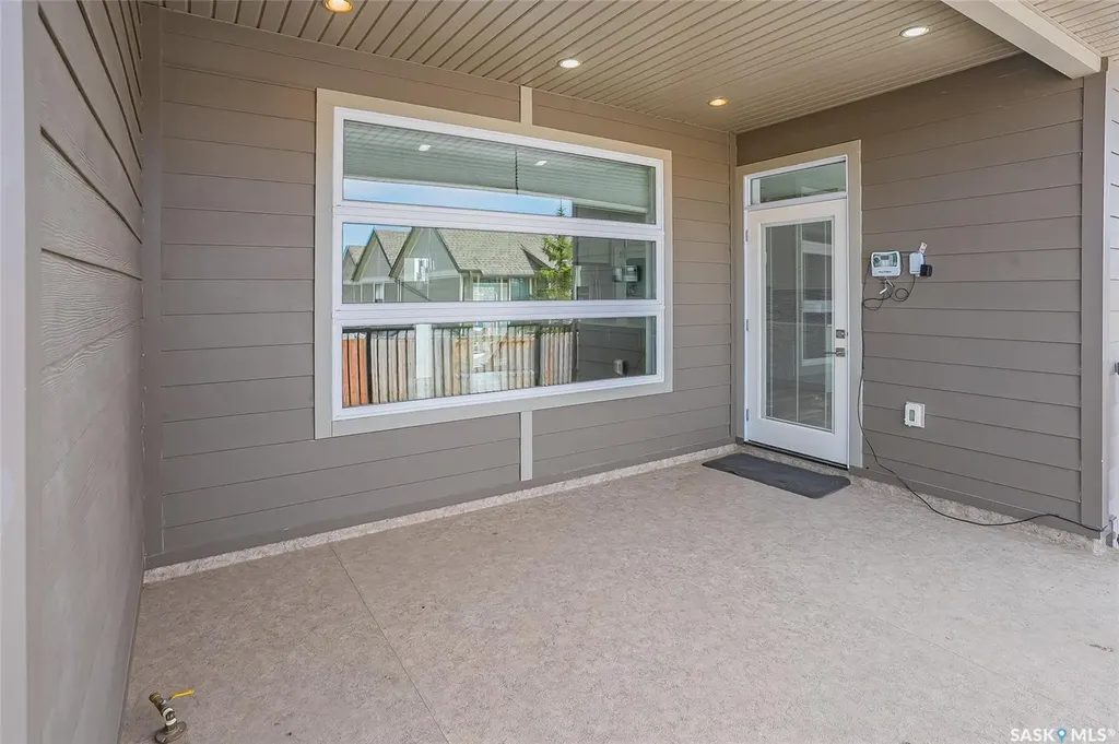 814 Werschner Court Saskatoon SK S7V 0G7