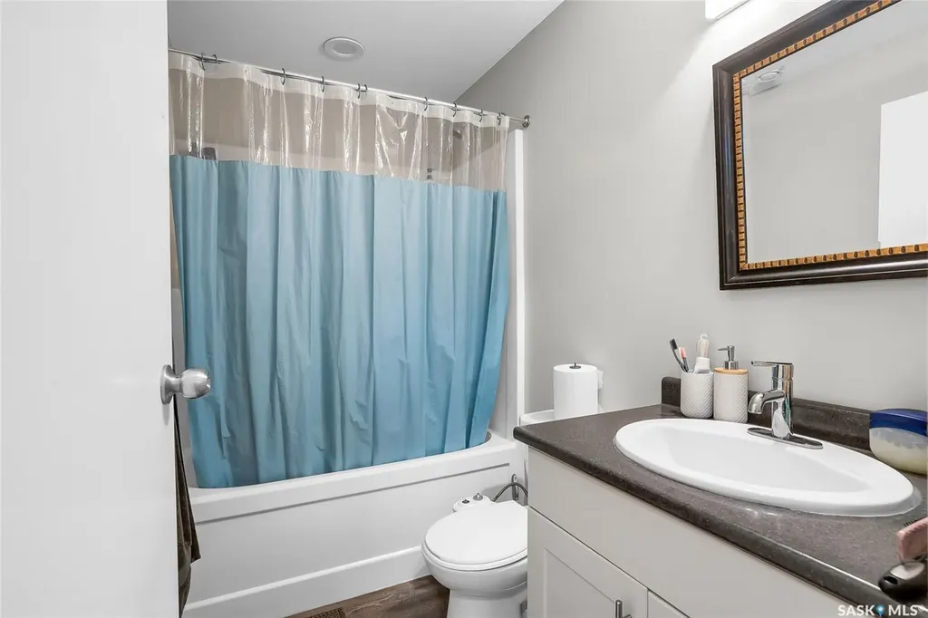 814 Werschner Court Saskatoon SK S7V 0G7