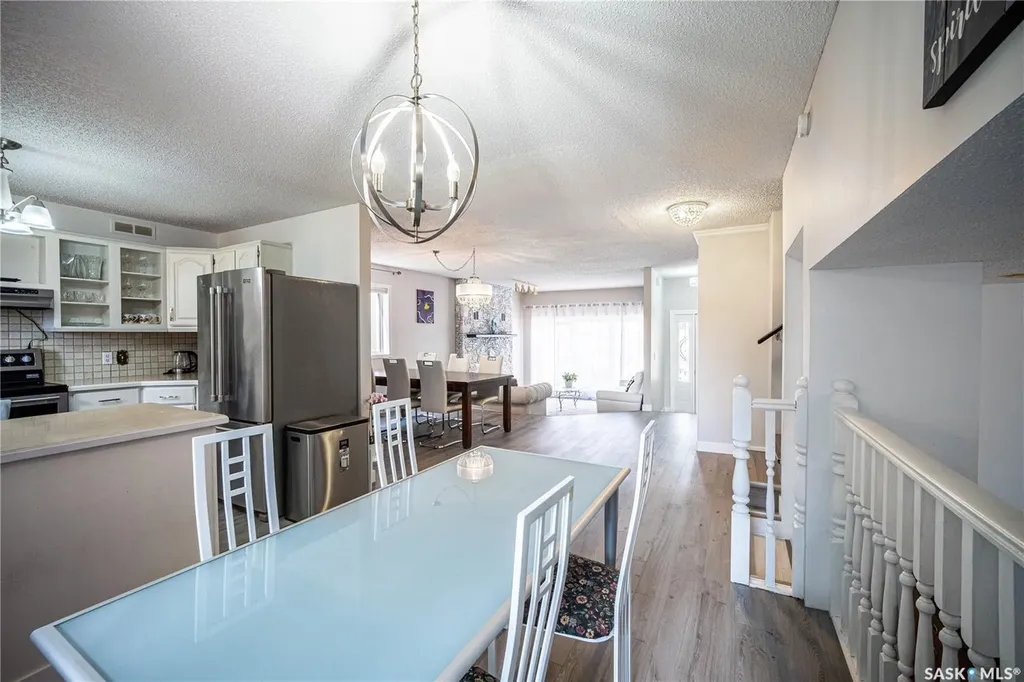 435 Christopher Road Saskatoon SK S7J 3S1