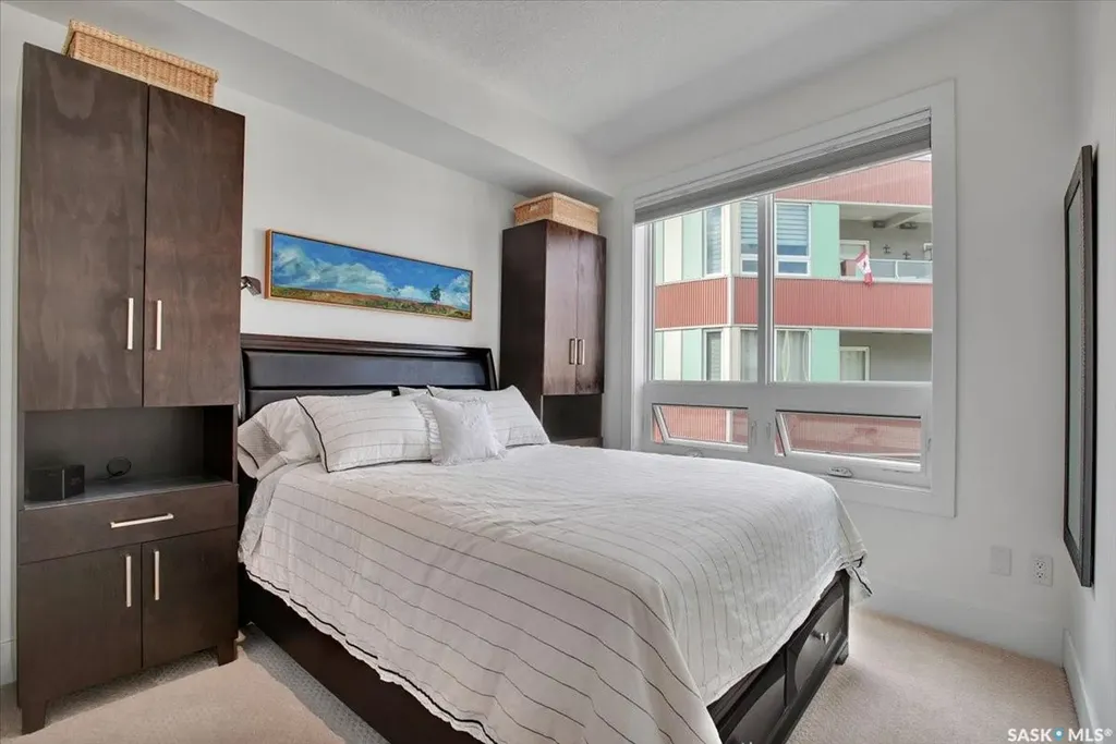 404 C Avenue S Saskatoon SK S7M 5M9
