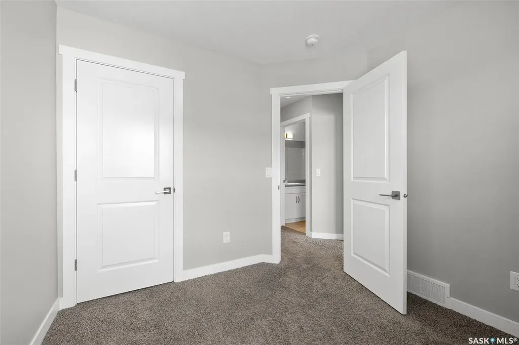 1220 Pringle Way Saskatoon SK S7T 0X5