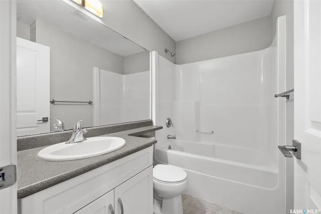1220 Pringle Way Saskatoon SK S7T 0X5