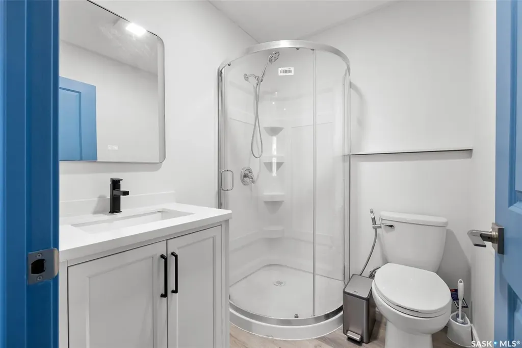 1220 Pringle Way Saskatoon SK S7T 0X5
