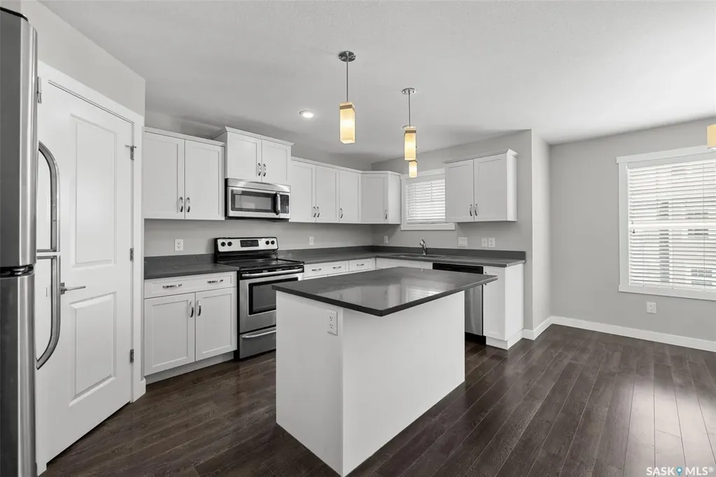 1220 Pringle Way Saskatoon SK S7T 0X5