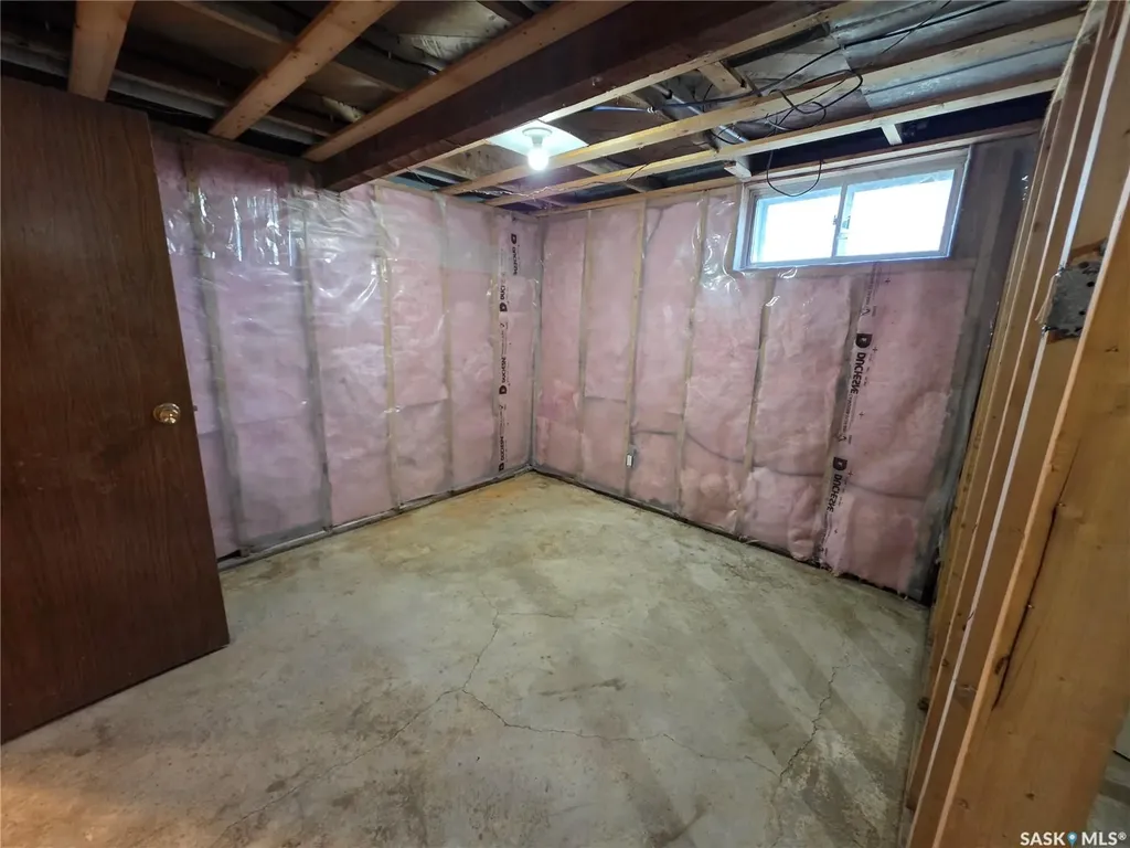 478 3rd Avenue NW Swift Current SK S9H 0S5