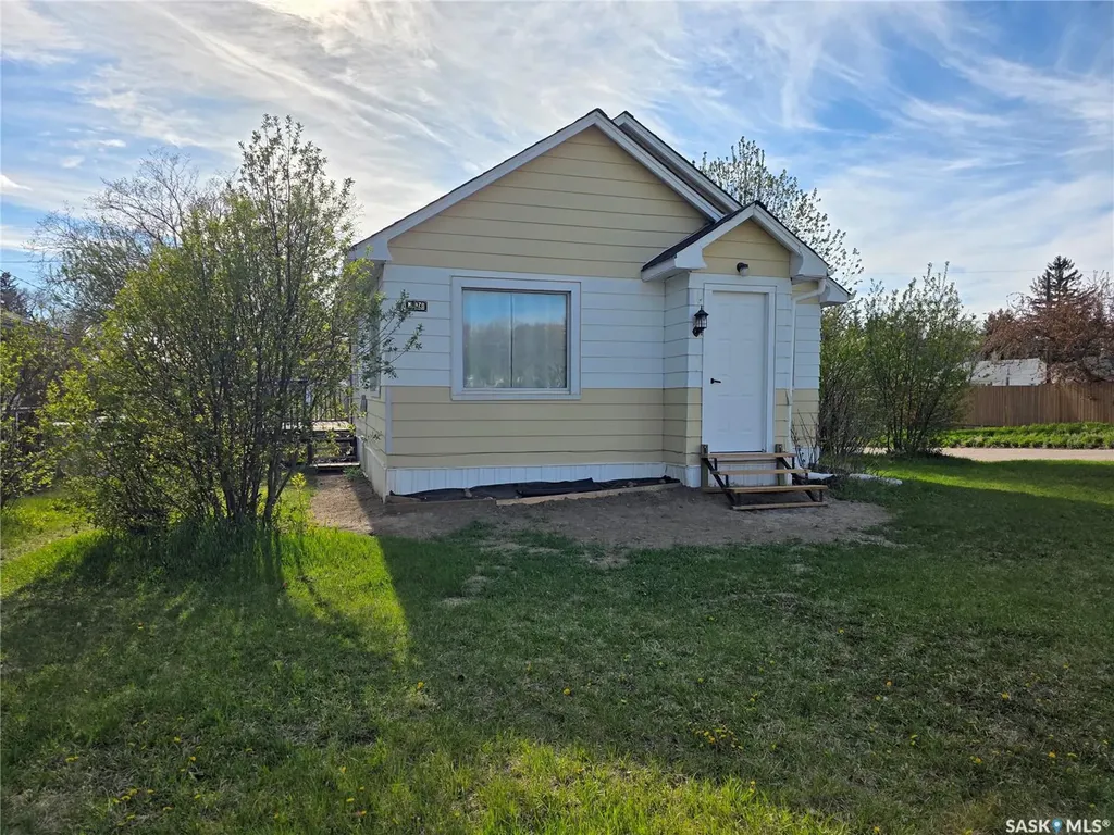 478 3rd Avenue NW Swift Current SK S9H 0S5