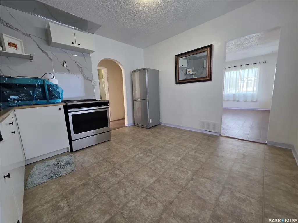 478 3rd Avenue NW Swift Current SK S9H 0S5