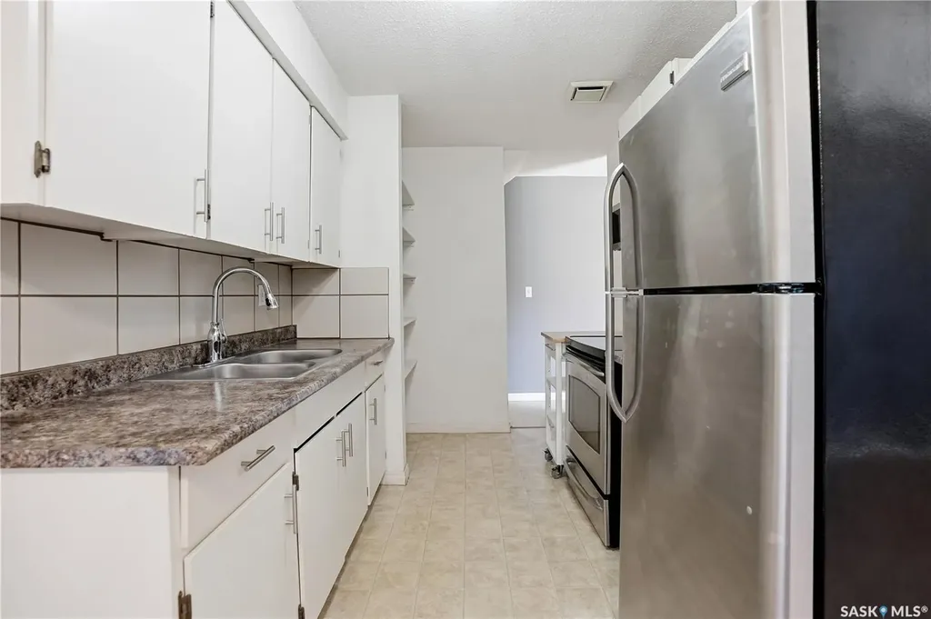 4174 Castle Road Regina SK S4S 6A4